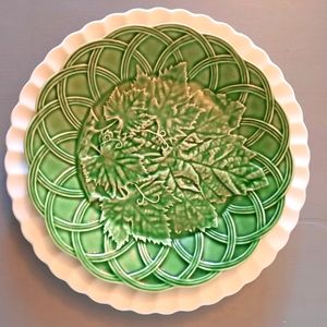 Jay Willfred of Andrea by Sadek green plate